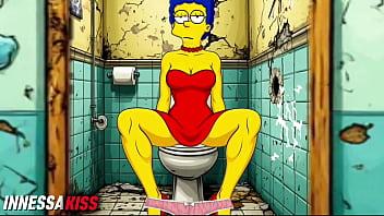 Ama de casa casada es follada en un baño público sucio parodia porno