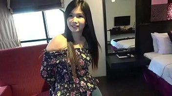 Así es ella es una mujer casada pero de todos modos creampie