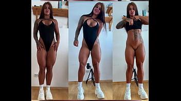 Belleza de piernas largas en traje de baño es follada duro por el culo y traga semen en su boca