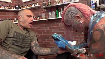 Big titty evilyn ink tatuajes sascha luego se la follan