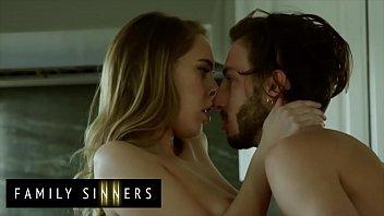 Chica traviesa cadence lux follada duro por su caliente hermanastro lucas frost