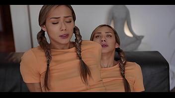 Chicas calientes con pollas grandes en la vida real futanari