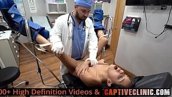 El doctor tampa toma la virginidad de aria nicole mientras recibe terapia de conversión lésbica de las enfermeras channy crossfire y genesis película completa en bondagecliniccom
