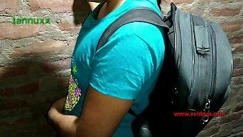 H chica follada poco por techer india desi