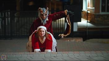 Krampus a whoreful christmas con mia dior