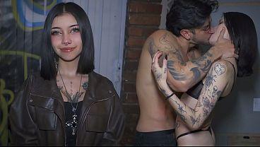 Punto de vista te encuentras con tu ex por la noche