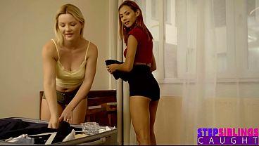 Veronica leal le dice a su hermanastro puedo saborear el coño de zazie por toda tu polla